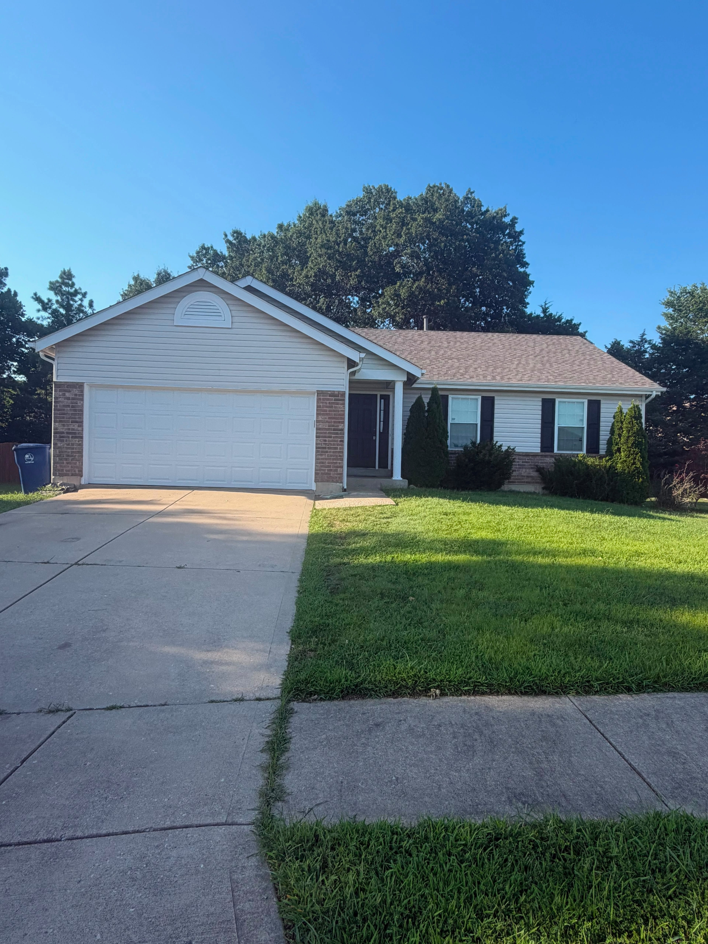 2048 Peine Forest Drive