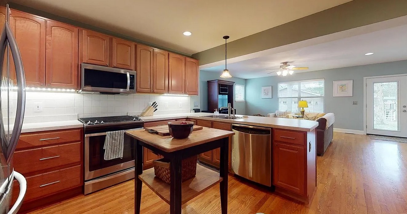 Property thumbnail image